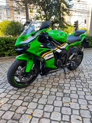KAWASAKI NINJA ZX-6R 